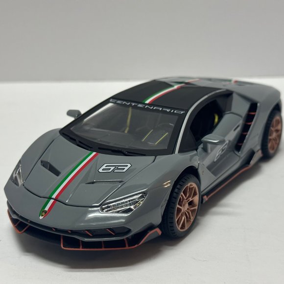 1:24 Lamborghini Centenario Diecast With Headlight & Taillight LED Gray - Picture 3 of 9